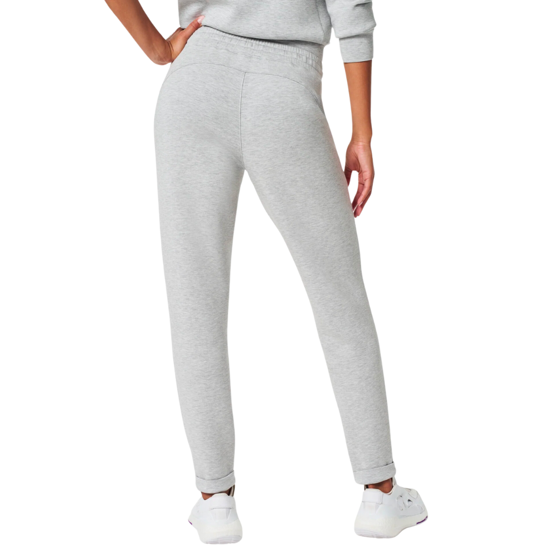 AIRESSENTIALS TAPERED PANT LIGHT HEATHER GREY