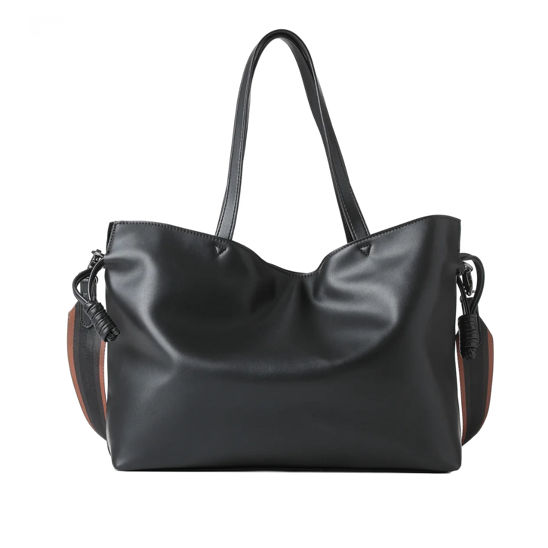 REESE TOTE BLACK