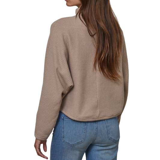 MOCK NECK LONG SLEEVE TOP LATTE