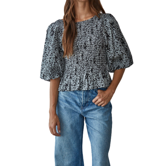SHORT SLEEVE FLORAL PRINT SMOCKED TOP