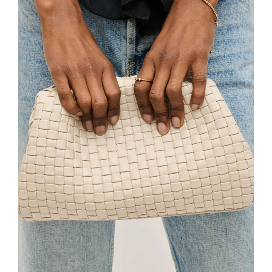 TATE WOVEN CLUTCH OATMILK