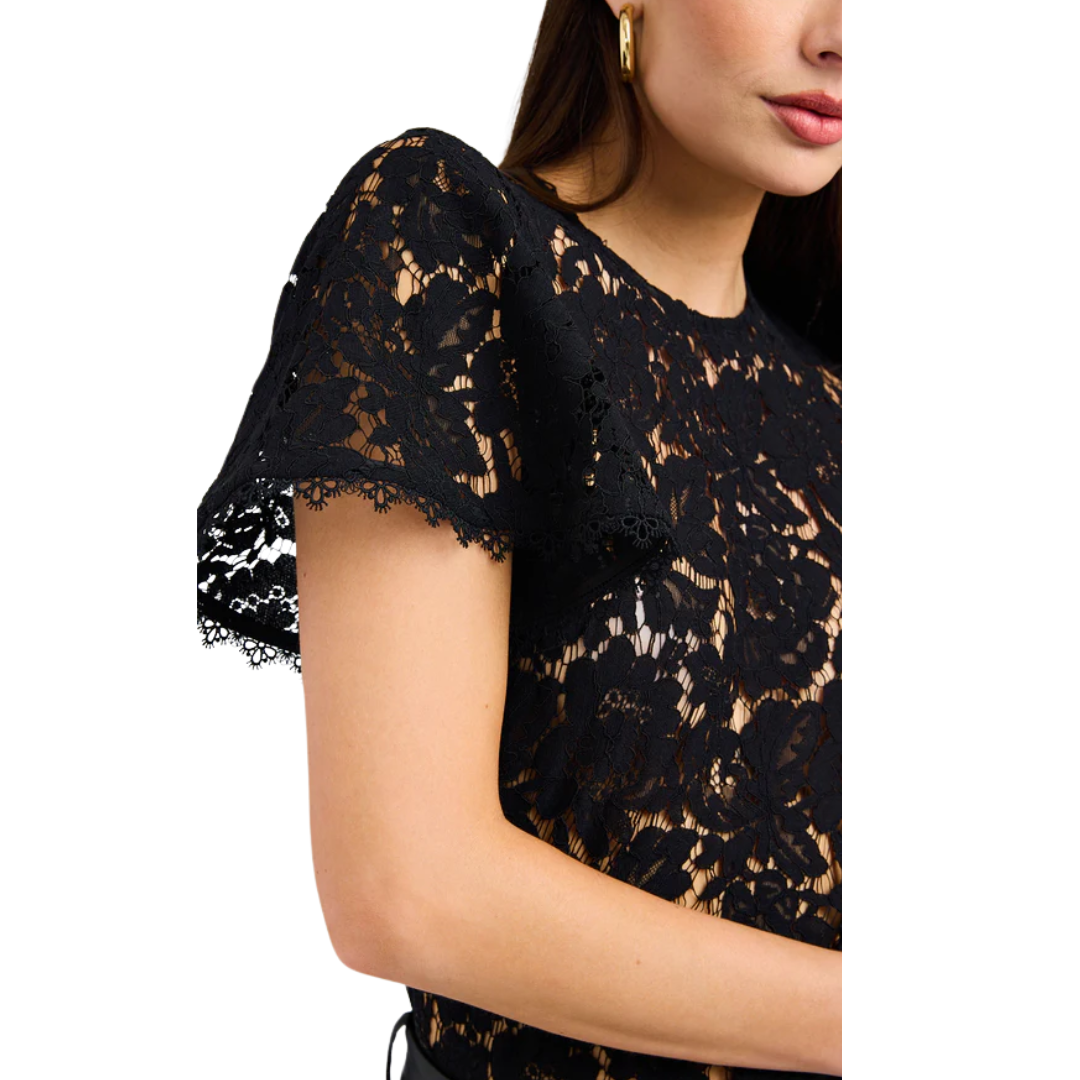 CYNDI LACE TOP BLACK