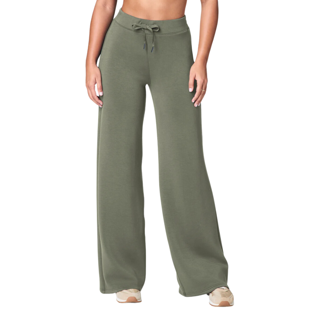 AIRESSENTIALS WIDE LEG PANT CLOVER