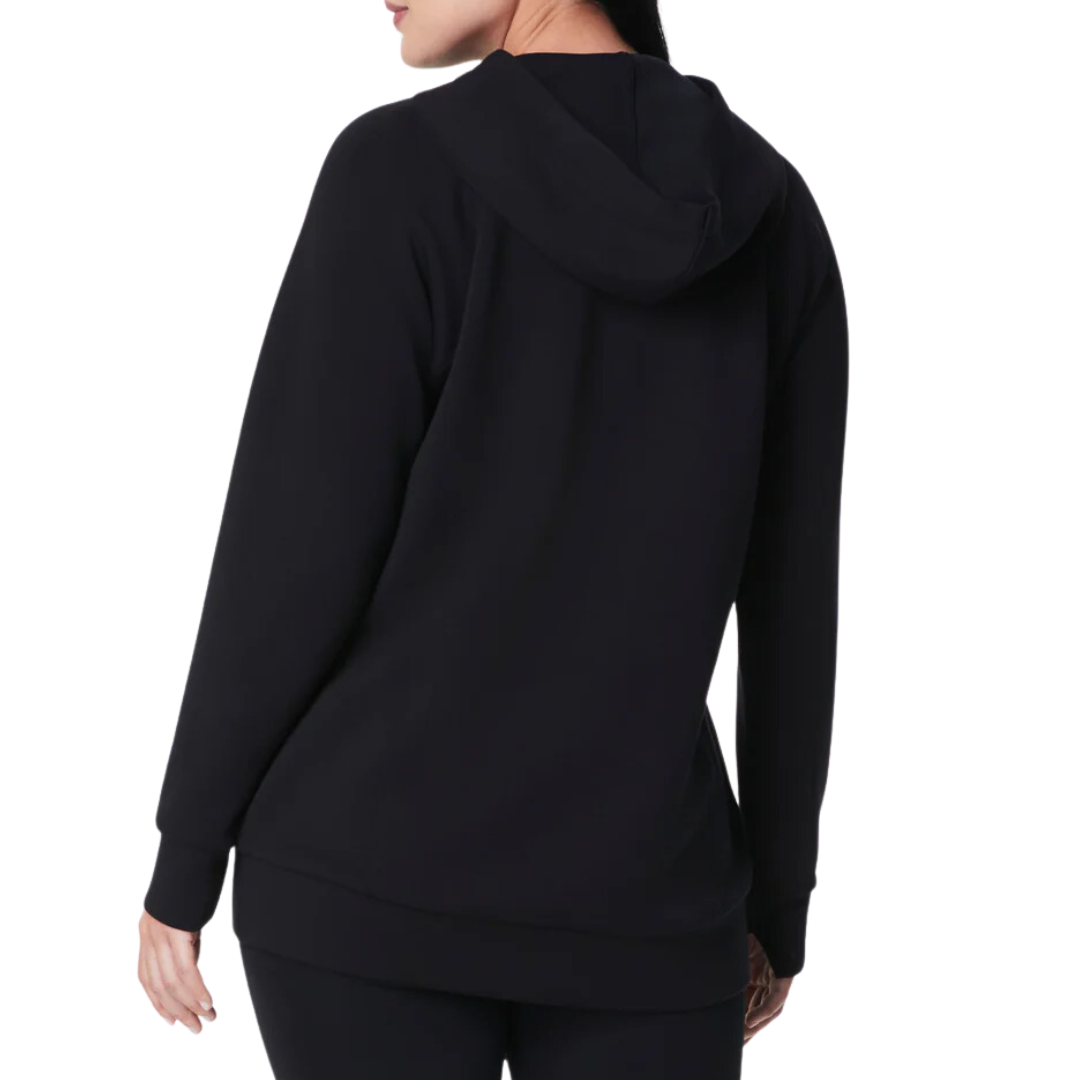 AIR ESSENTIALS CLASSIC HOODIE BLACK