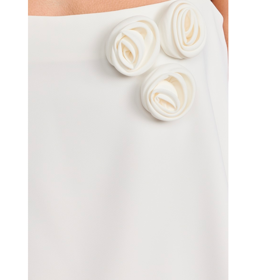 CORSAGE TOP
