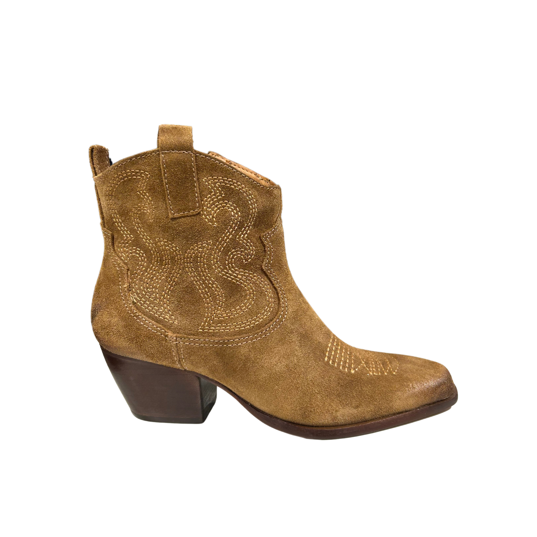 SHANIA BOOT BROWN