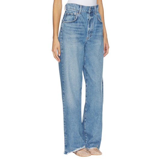 LYONNE JEAN OUTBREAK