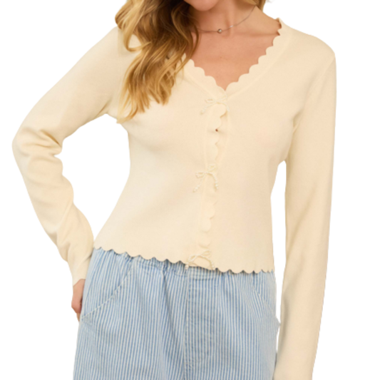 SCALLOPED SWEATER WITH RIBBON IVORY