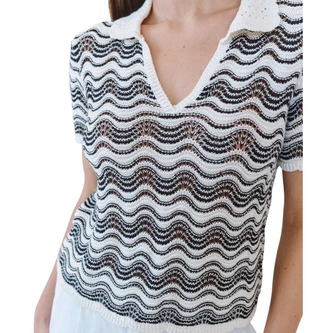 SHORT SLEEVE COLLAR SWEATER MOON