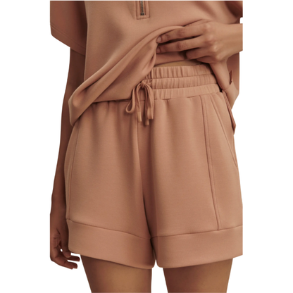 ATRIUM HIGH RISE SHORT 4.5 CAMEL