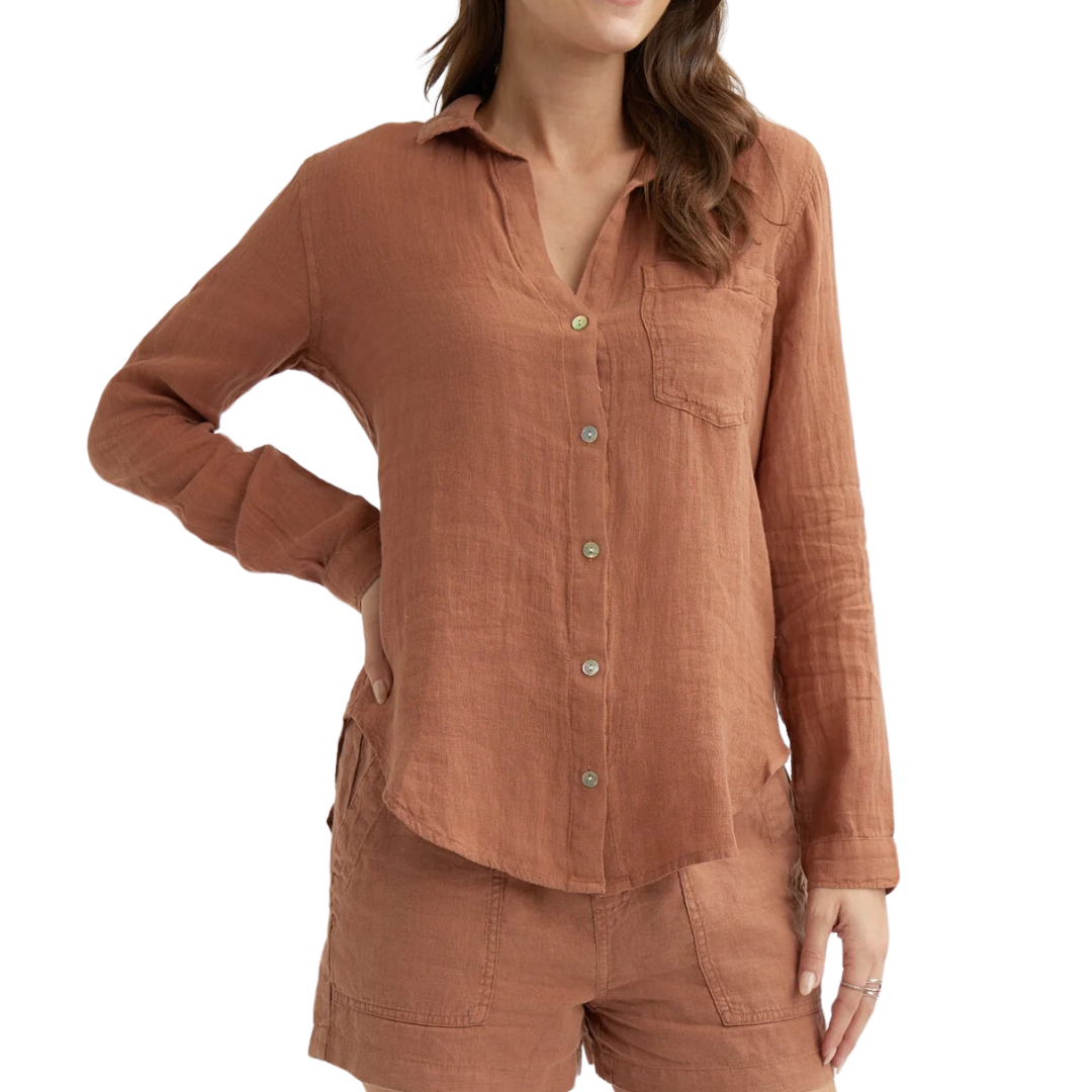 LONG SLEEVE POCKET BUTTON DOWN TERRACOTTA BROWN