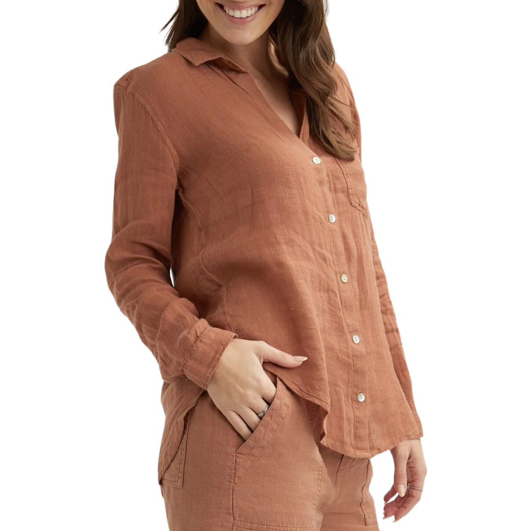 LONG SLEEVE POCKET BUTTON DOWN TERRACOTTA BROWN