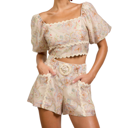 PAISLEY SHORTS WITH RAFFIA BELT