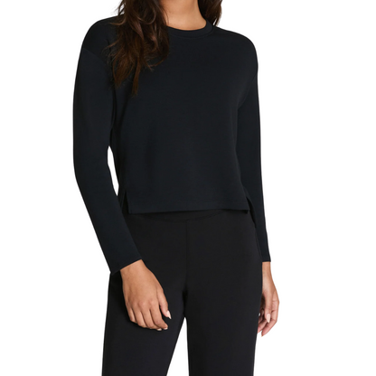 AIRESSENTIALS  SIDE SLIT TOP VERY BLACK