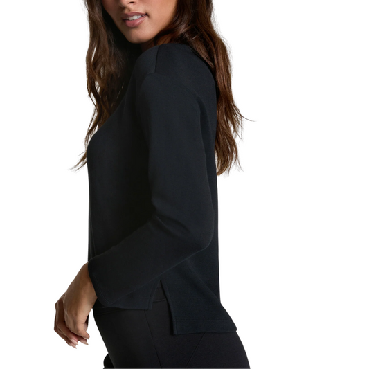 AIRESSENTIALS  SIDE SLIT TOP VERY BLACK