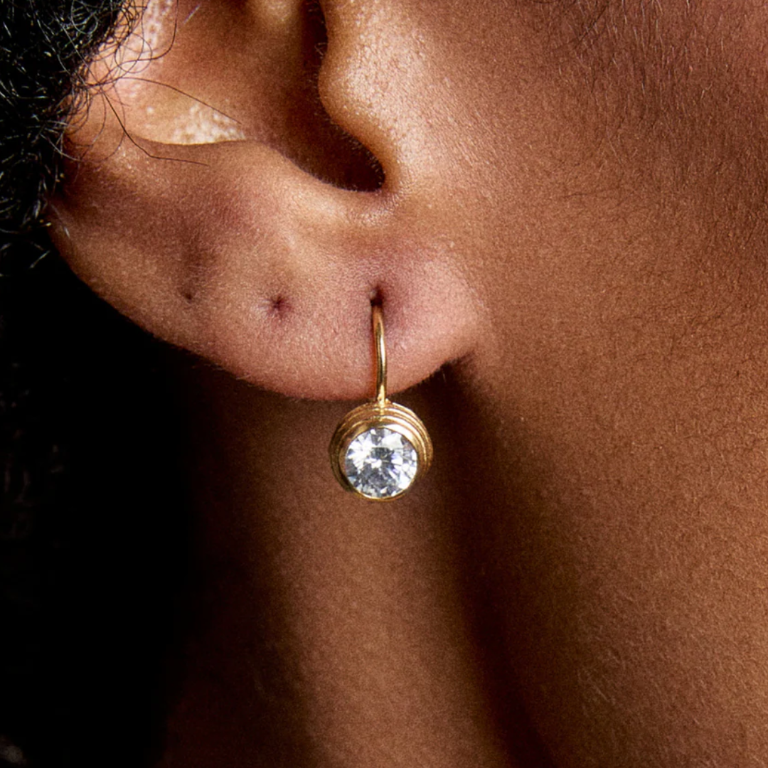 BEZEL DROP EARRING