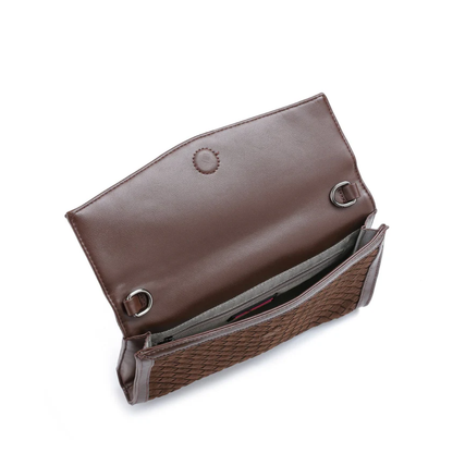 BETH ENVELOPE CLUTCH CHOCOLATE