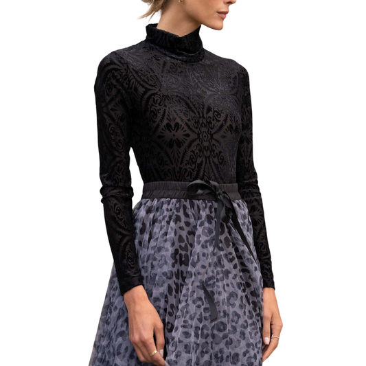 VELVET JACQUARD TURTLENECK BLACK