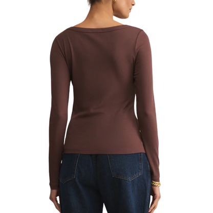 SECOND SKIN SCOOP NECK TOP SHADOW