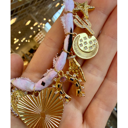 11 CHARM NECKLACE PINK