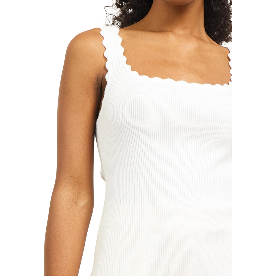 SCALLOPED RIB TANK WHITE