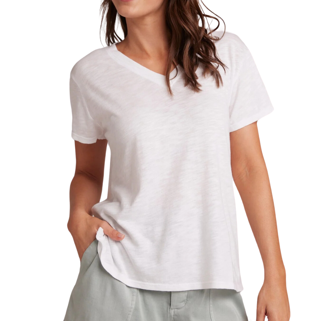 SIDE SLIT V-NECK TEE WHITE