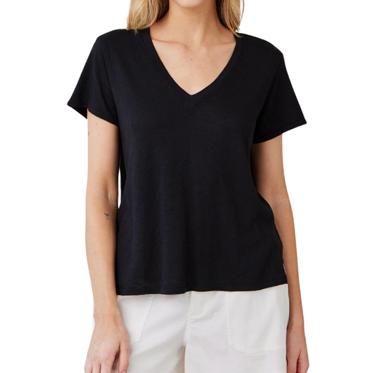 SIDE SLIT V-NECK TEE BLACK