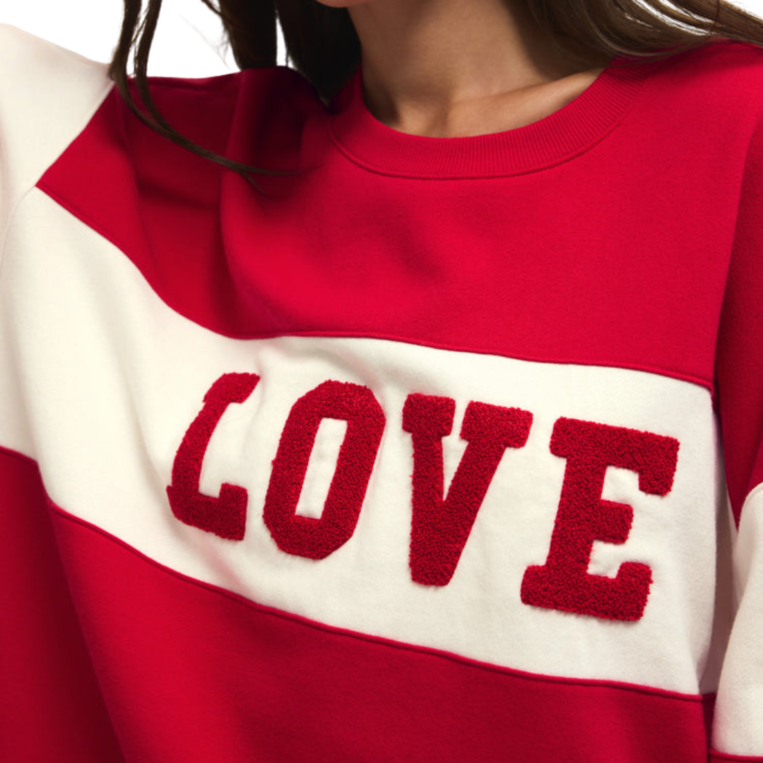 OVERSIZED LOVE SWEATSHIRT RED