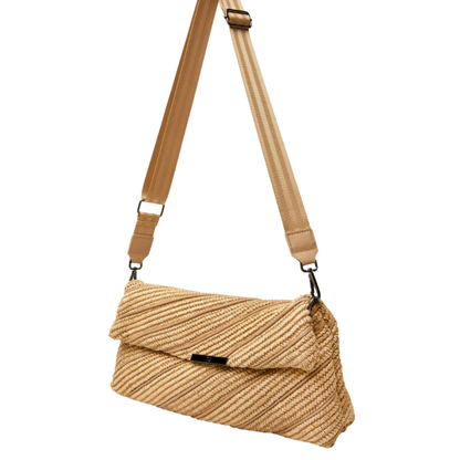 EMBRACE CLUTCH BEIGE RAFFIA