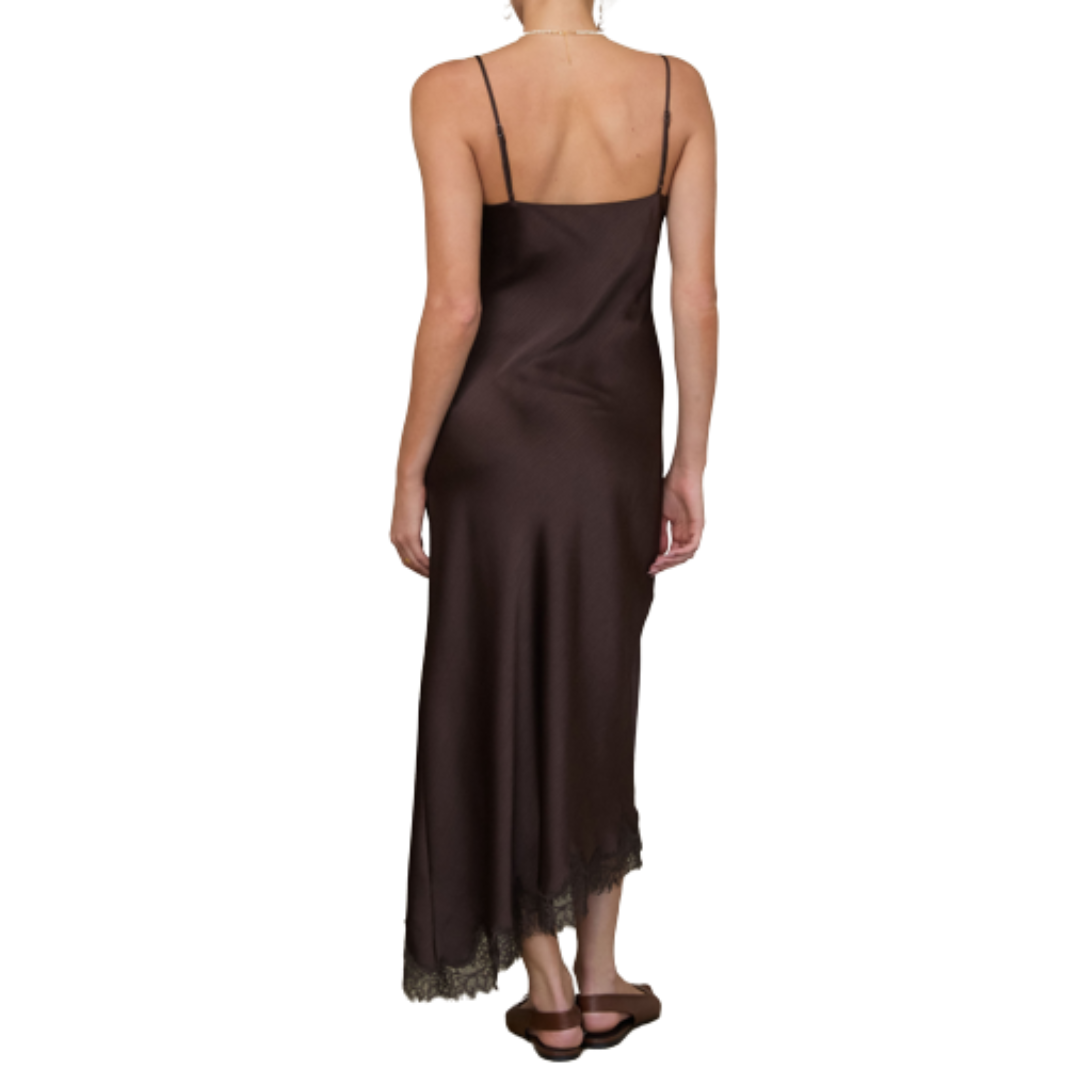 CRINKLED LACE SATIN CAMI DRESS BROWN