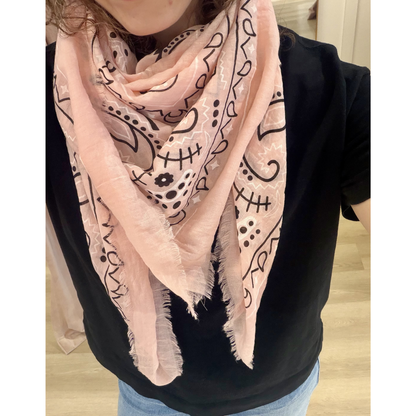 ELOISE BANDANA SCARF LIGHT PINK