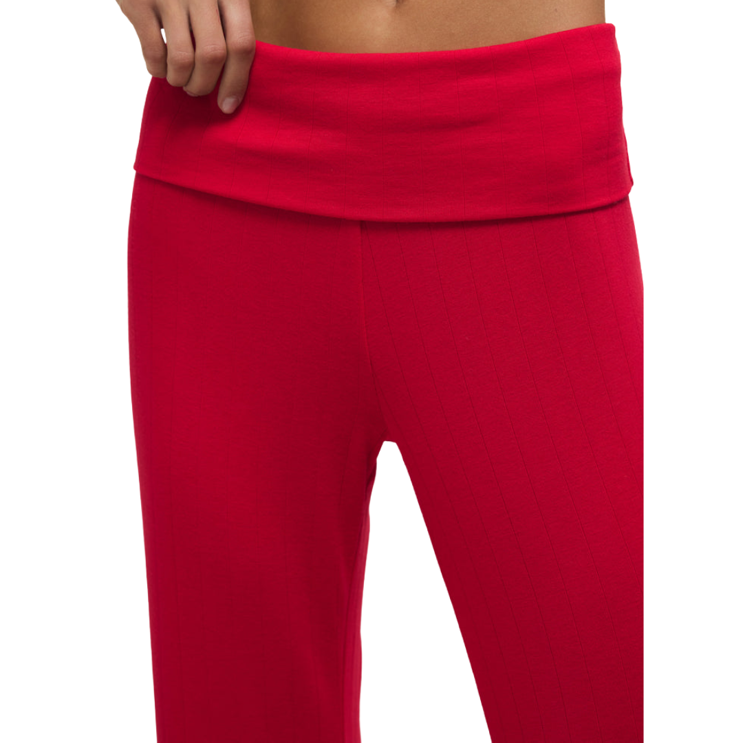 ESSENTIAL FOLD OVER PANT KISS ME RED