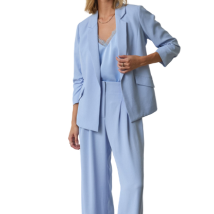 BLUE SHIRRED SLEEVE BLAZER