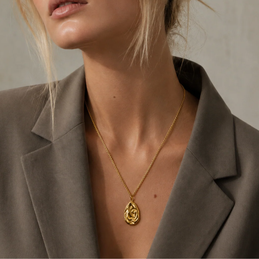 VIVIENNE MOLTEN TEARDROP NECKLACE