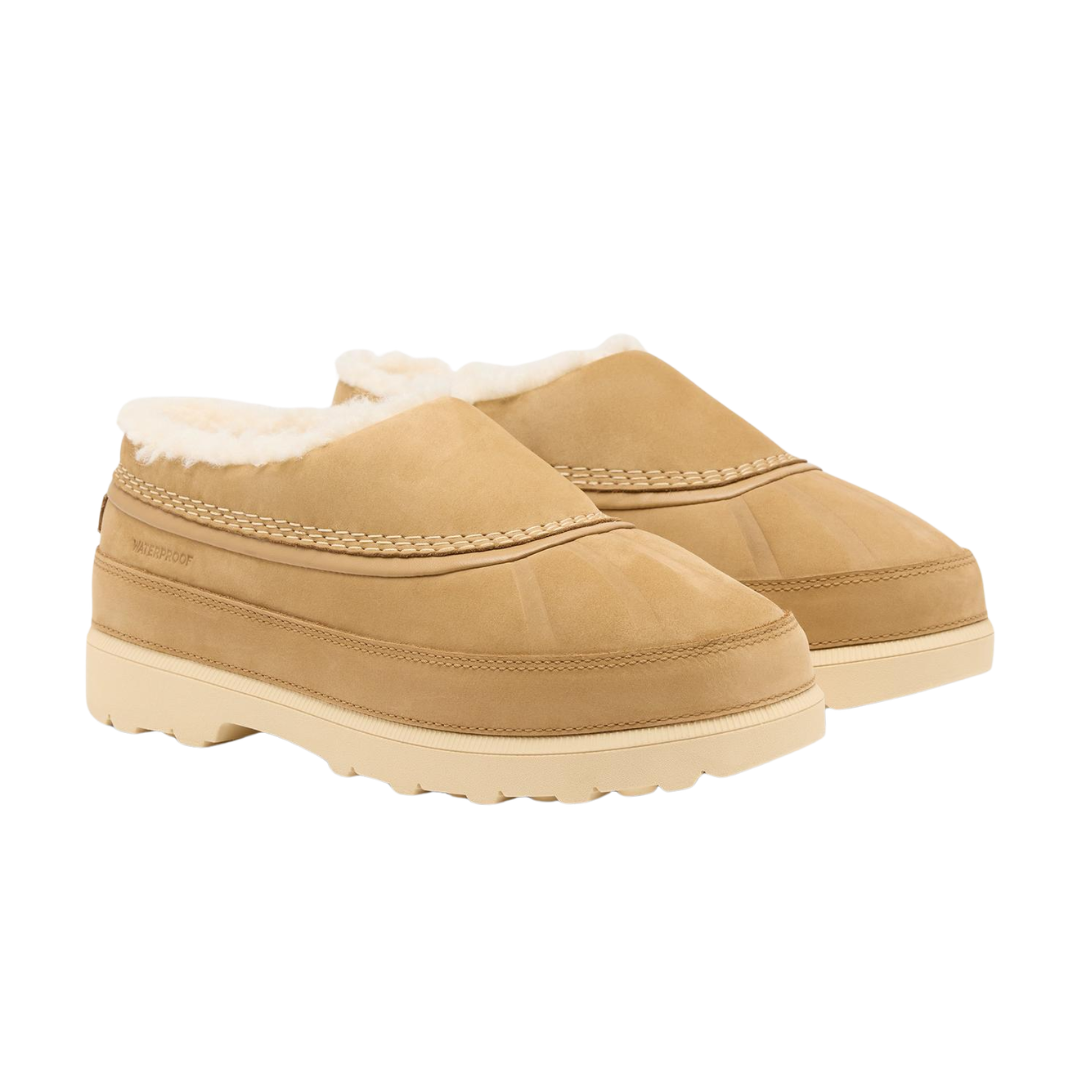 AMBLER FIRESIDE WATERPROOF CLOG CARIBOU BUFF